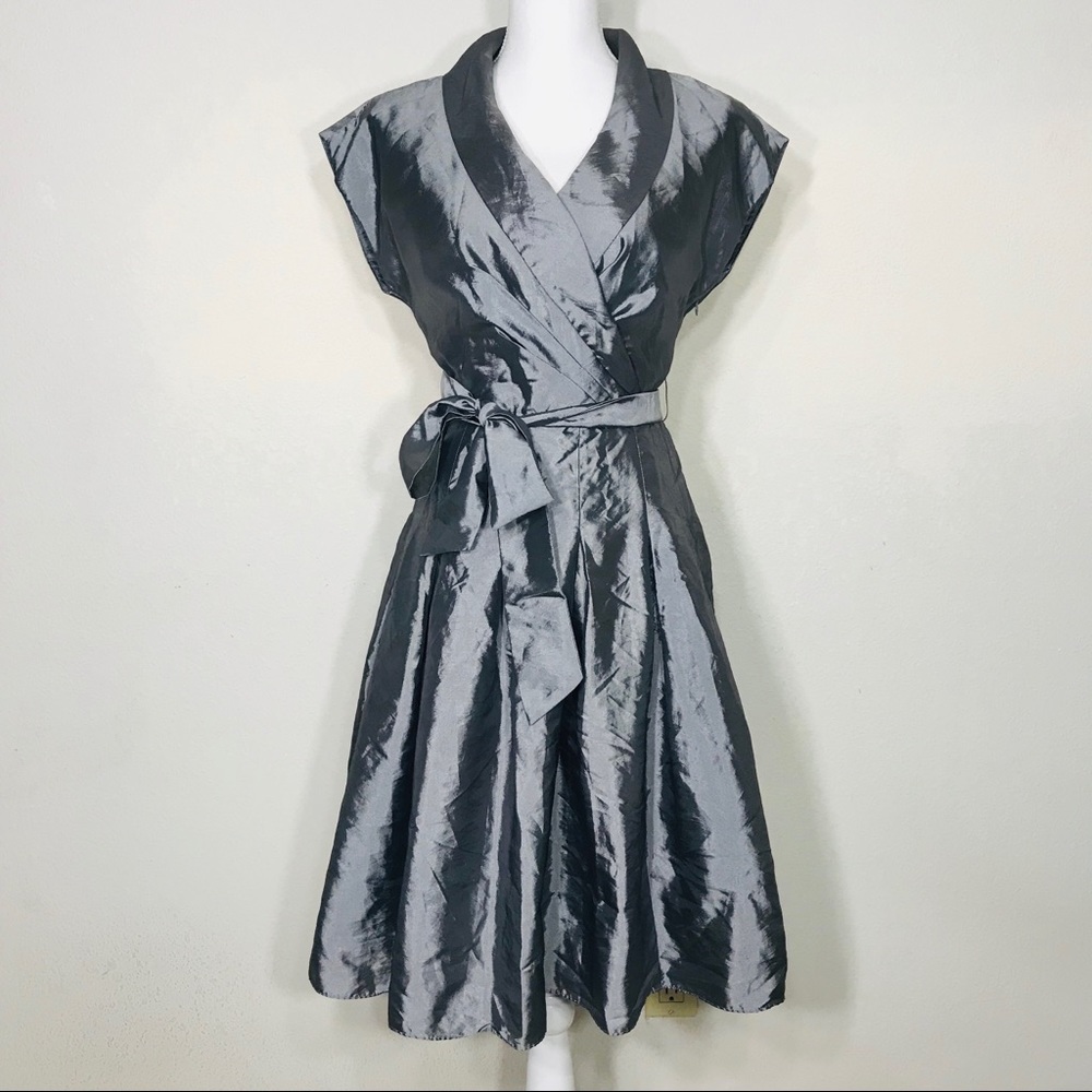Jones Wear Dress Women’s Formal Metallic Dress